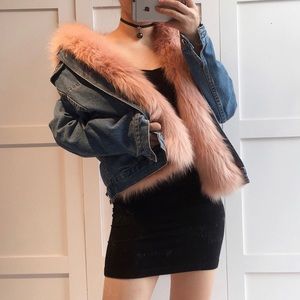 NWOT. Pinko fur denim jacket. authentic(moving sale)
